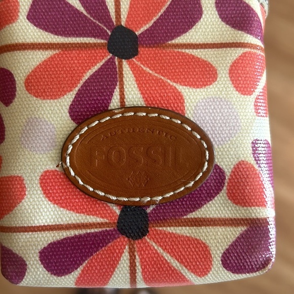 Fossil Keyper  Wristlet Phone ID Carryall Wallet - Picture 5 of 6